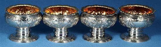 A set of four large George III silver table salts, by Robert Hennell I, Height 60mm, weight 16oz/500grms